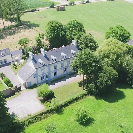 Les Du Couesnon Apartment