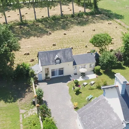 Les Du Couesnon Apartman *