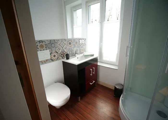 杜库埃农乐思酒店 蓬托尔松